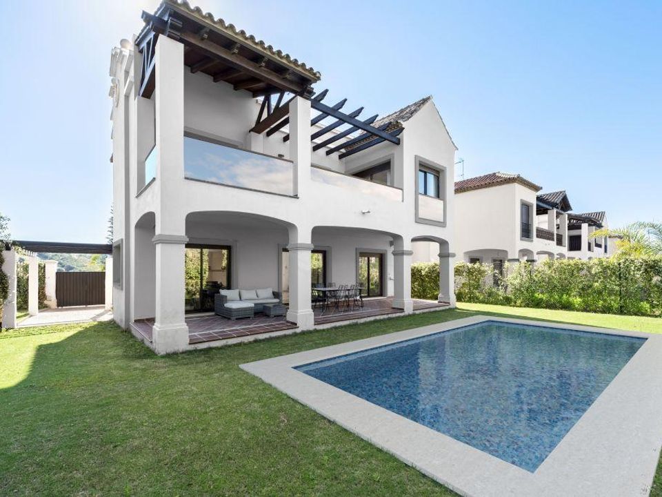 Villa i Estepona, Malaga - foto 1