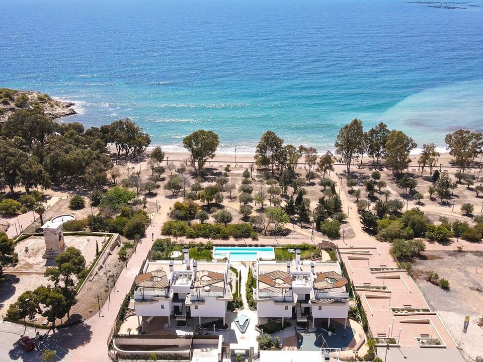 Lejlighed i Villajoyosa, Alicante - foto 2
