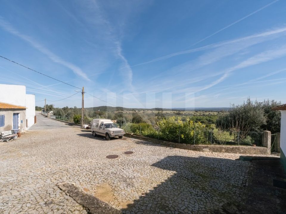 Helårsgrund i Arraiolos, Evora - foto 1