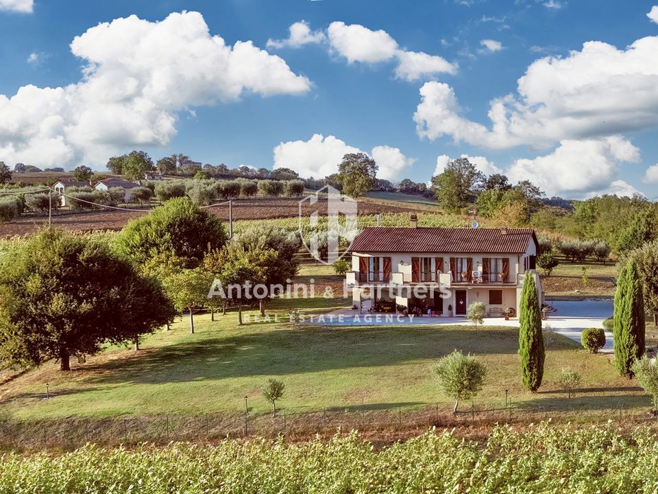 Villa in Montecastrilli, Terni - foto 4