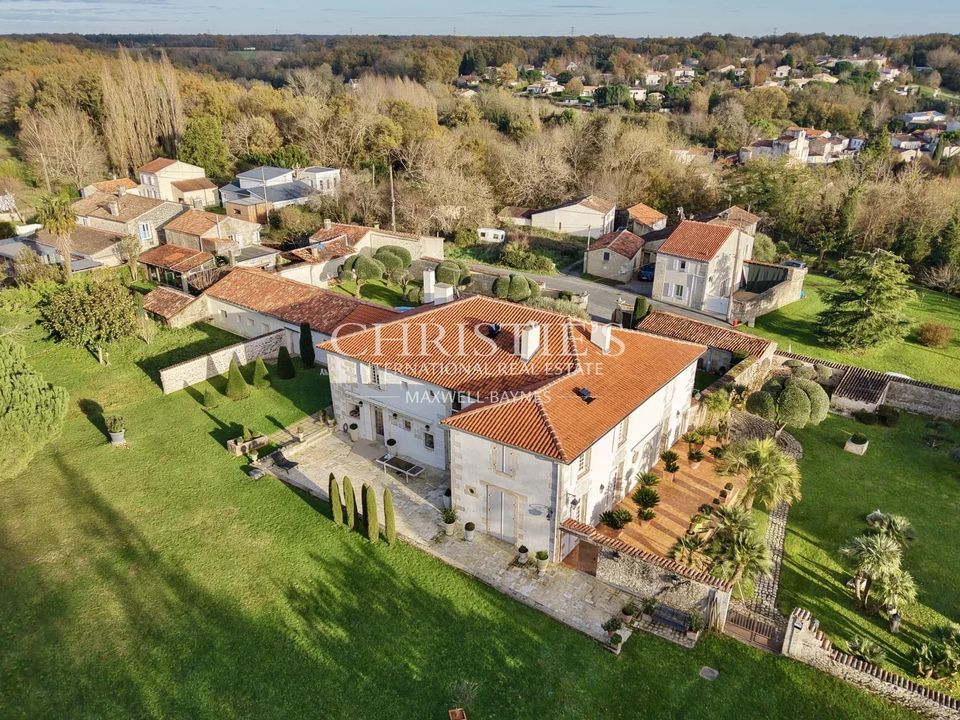 Villa i Saintes, Charente-Maritime - foto 3