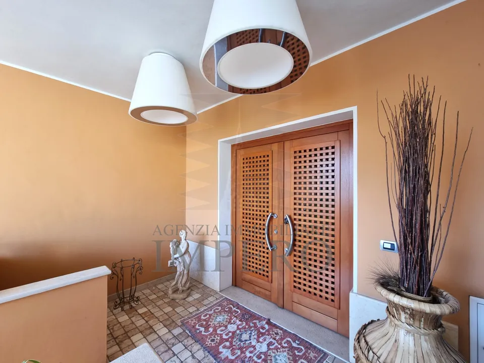 Lejlighed i Ventimiglia, Imperia - foto 2