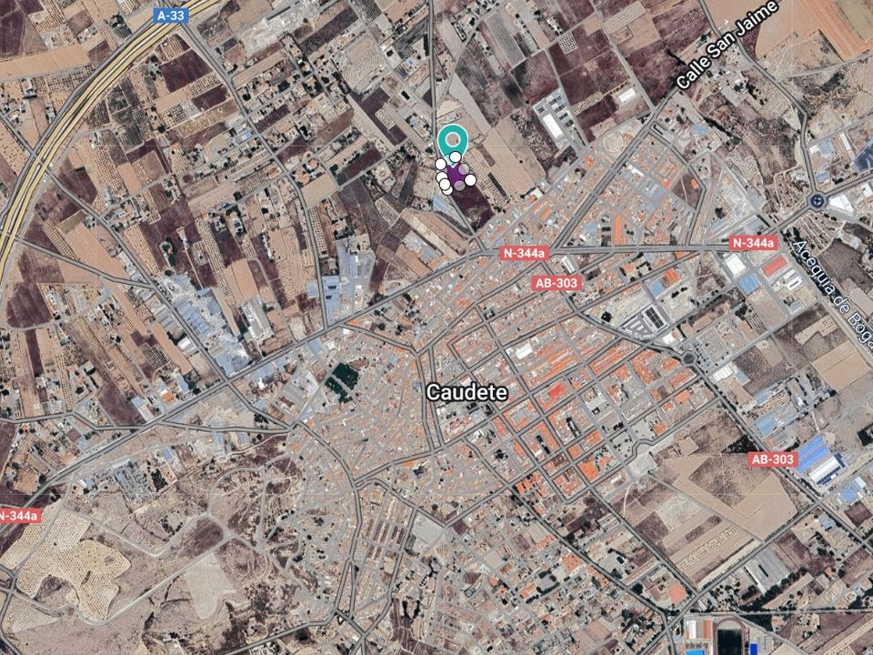 Helårsgrund i Caudete, Albacete - foto 4
