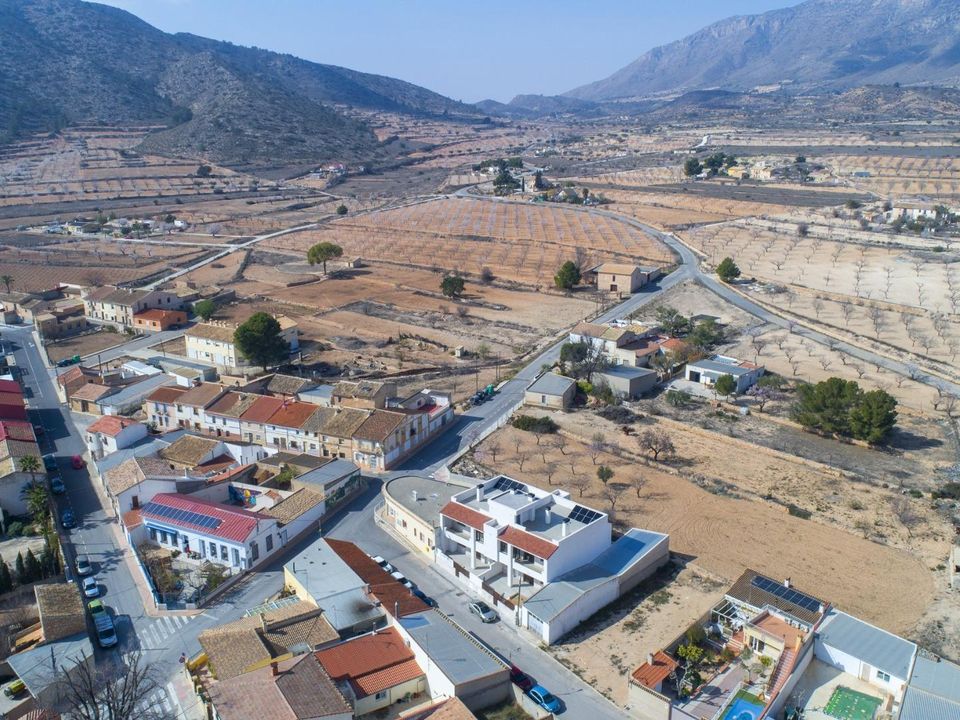 Byhus i Hondon De Las Nieves, Alicante - foto 1