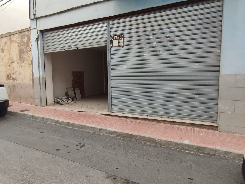 Erhvervsejendom i Sax, Alicante - foto 1