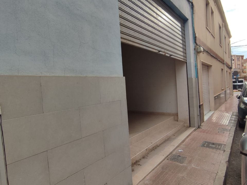 Erhvervsejendom i Sax, Alicante - foto 2