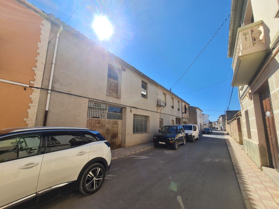 Erhvervsejendom i Beneixama, Alicante - foto 1