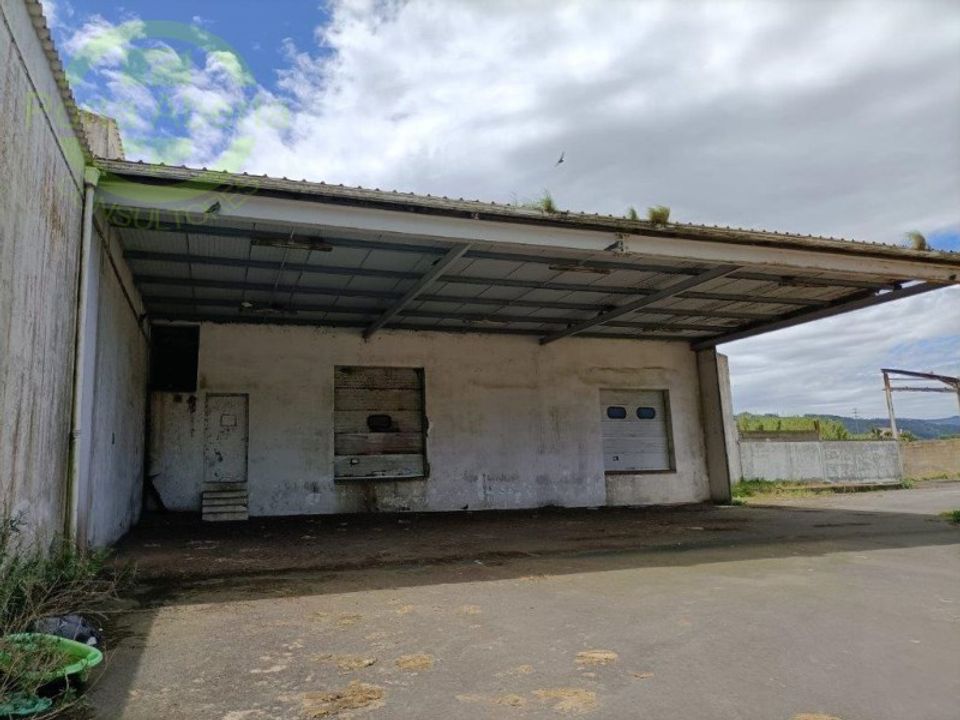 Erhvervsejendom i Vila da Praia da Vitoria, Terceira - foto 5