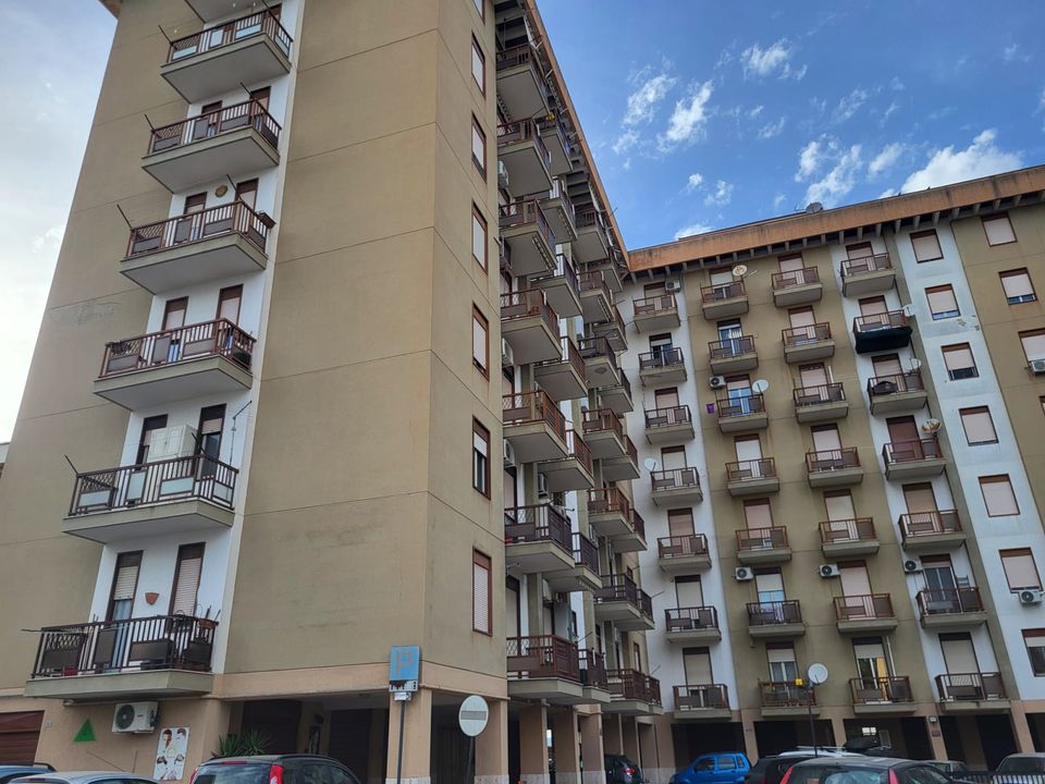 Lejlighed i Caltanissetta, Caltanissetta - foto 2
