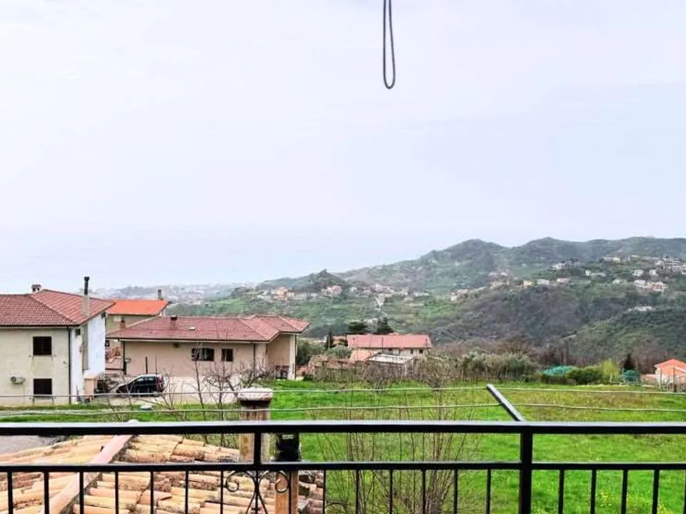 Helårsgrund i Belvedere Marittimo, Cosenza - foto 1