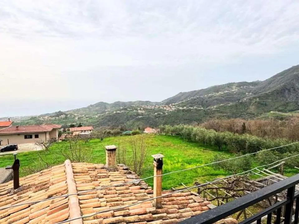 Helårsgrund i Belvedere Marittimo, Cosenza - foto 2