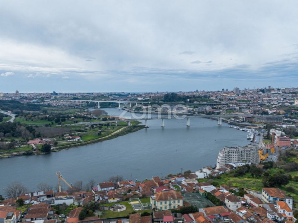 Helårsgrund i Gondomar, Porto - foto 2