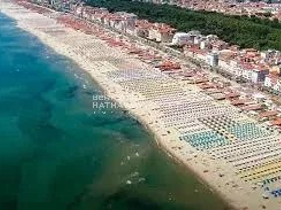 Erhvervsejendom i Viareggio, Lucca - foto 2