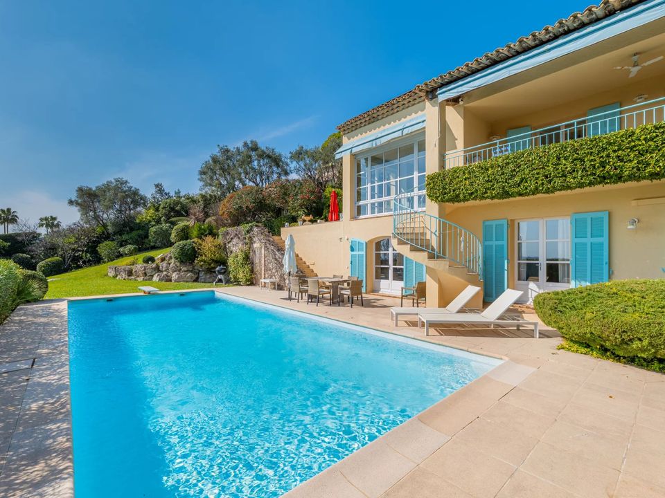 Villa a Mougins, Alpes-Maritimes - foto 1