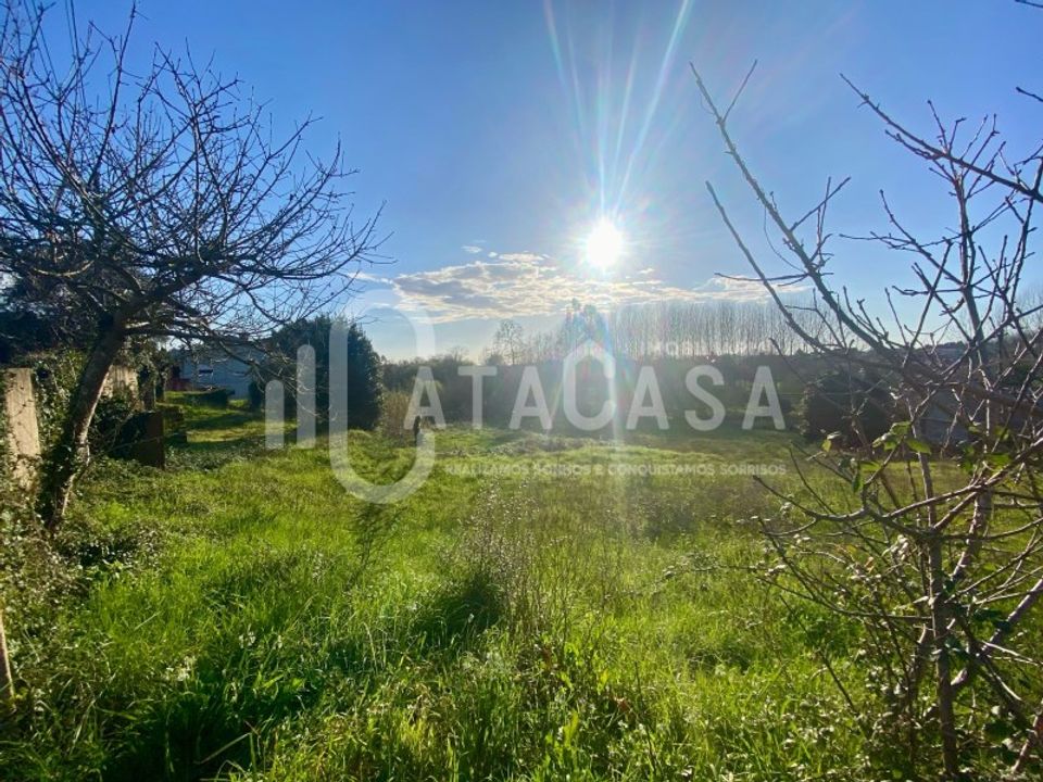 Helårsgrund i Aguada de Cima, Aveiro - foto 1