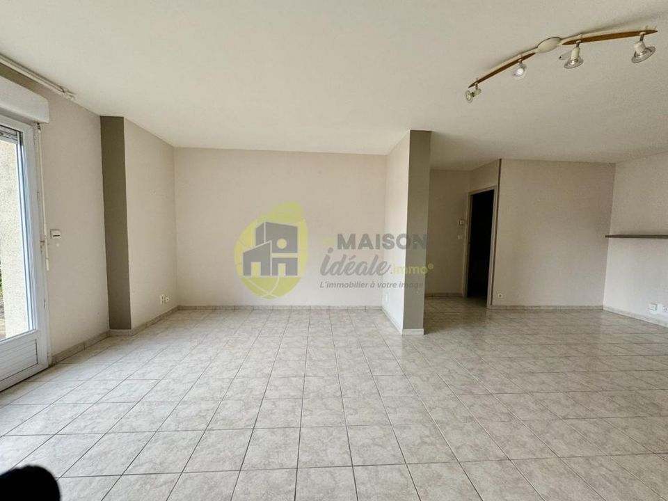 Appartement in Mehun-sur-Yevre, Cher - foto 4