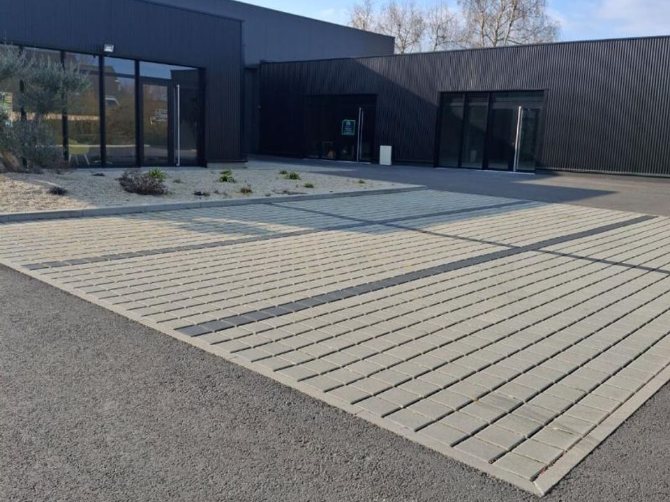Erhvervsejendom i Vitre, Ille-et-Vilaine - foto 1