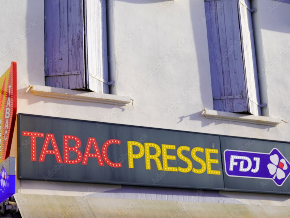 Erhvervsejendom i Montbeliard, Doubs - foto 1
