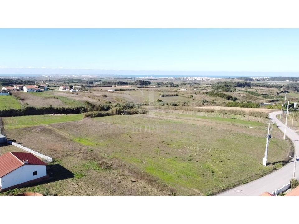 Helårsgrund i Atouguia da Baleia, Leiria - foto 1