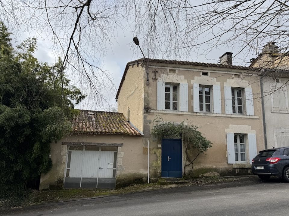 Villa in Berneuil, Charente - photo 3