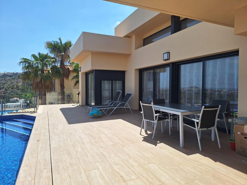 Villa i Denia, Alicante - foto 1