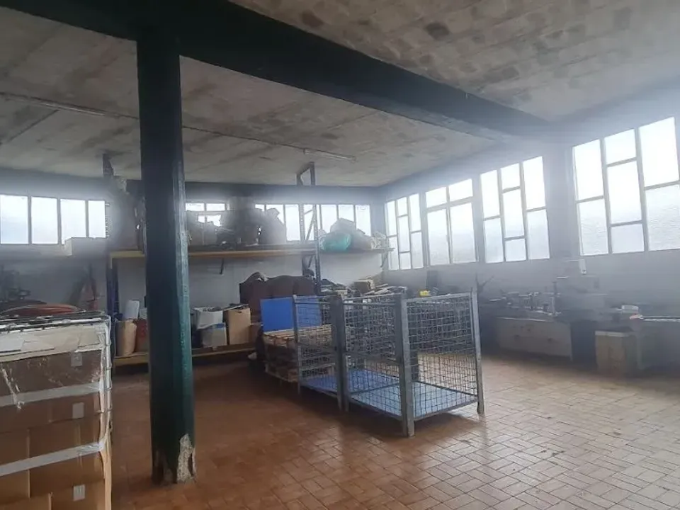 Erhvervsejendom i Santo Tirso, Porto - foto 3