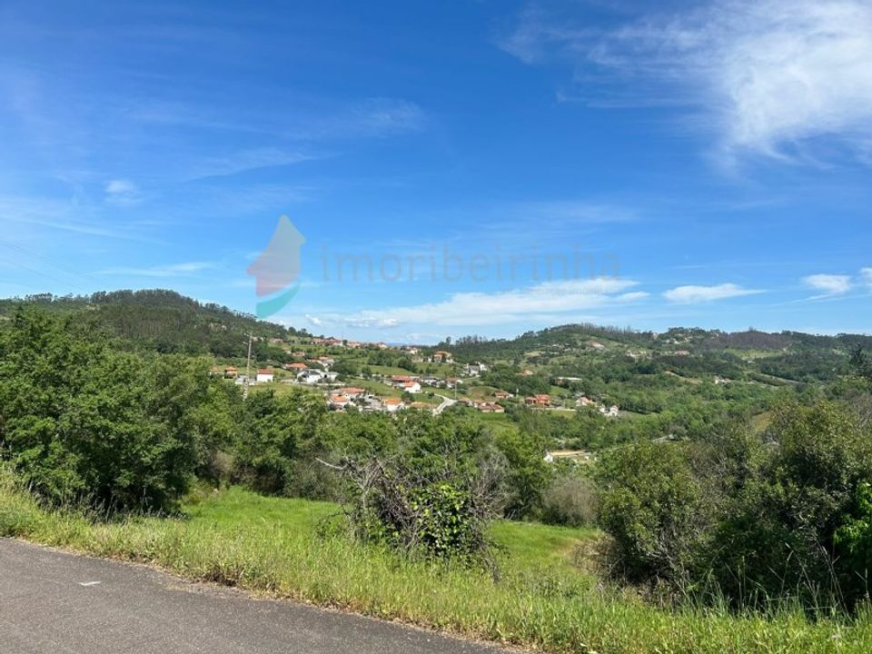 Helårsgrund i Colmeias, Leiria - foto 1