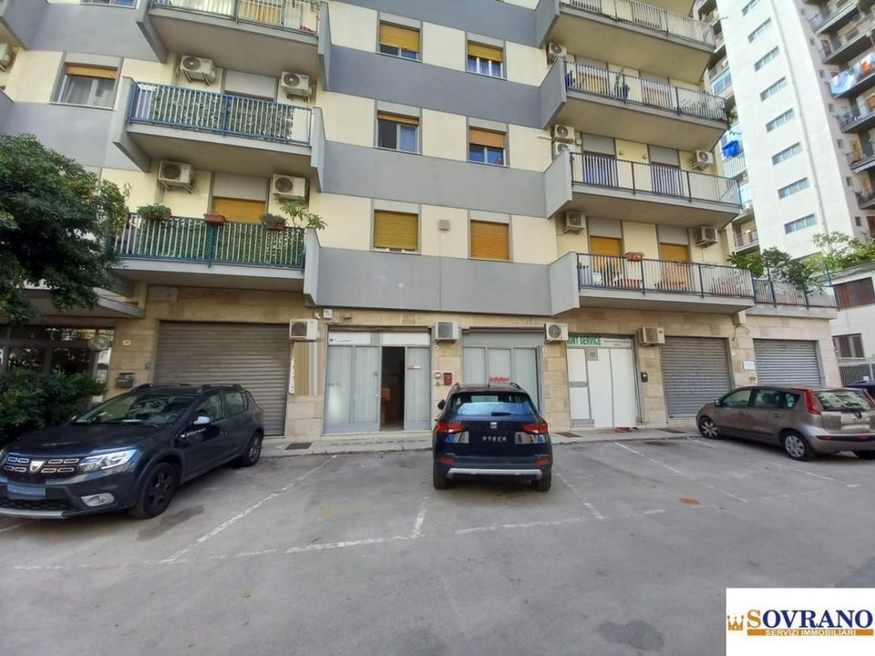 Erhvervsejendom i Palermo, Palermo - foto 1