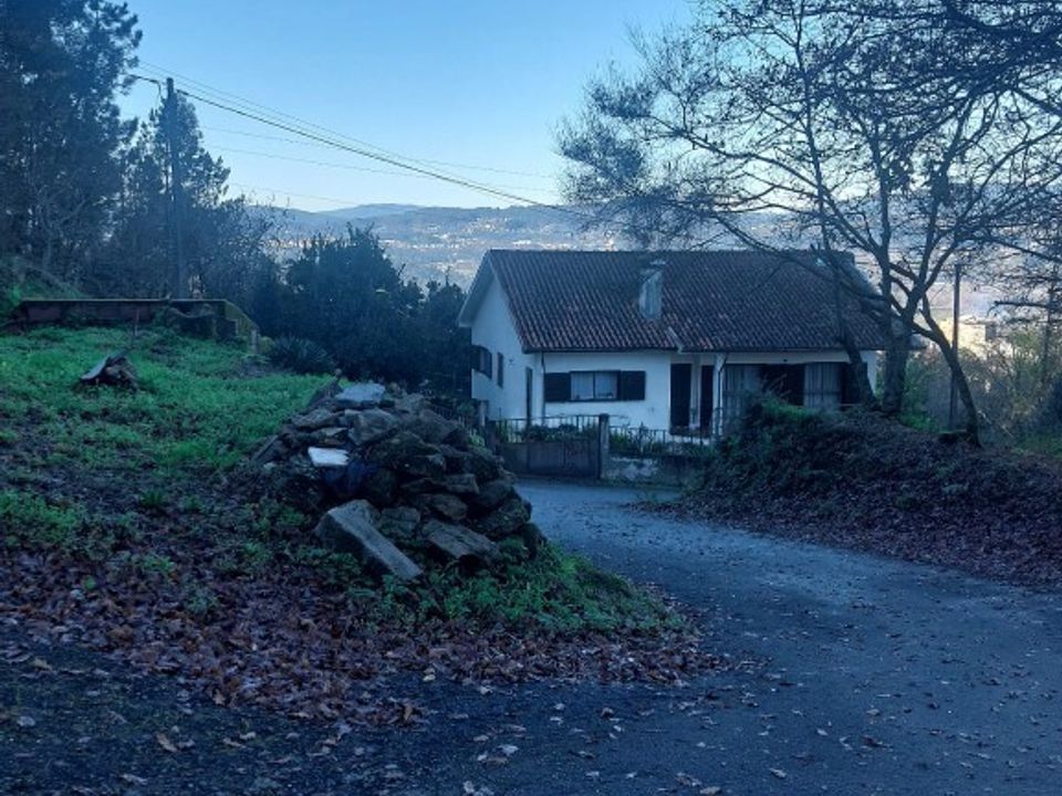 Helårsgrund i Amares, Braga - foto 2