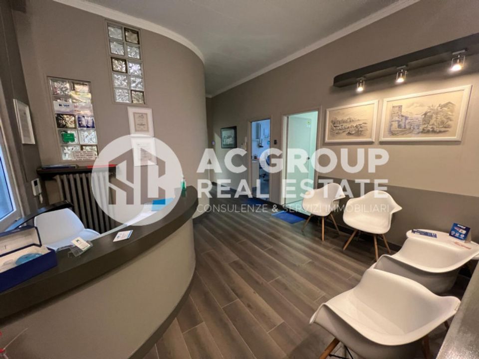 Propiedad comercial en Saronno, Varese - foto 2