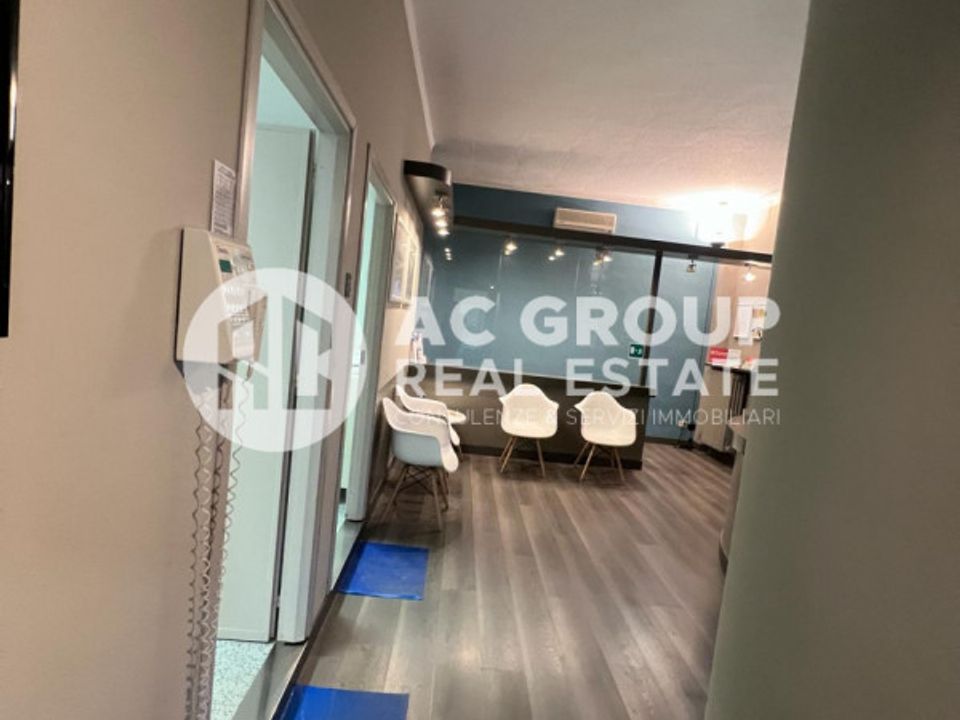 Propiedad comercial en Saronno, Varese - foto 3