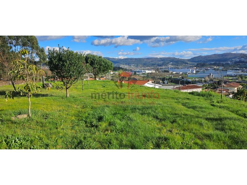 Terreno en Lordelo, Braga - foto 3