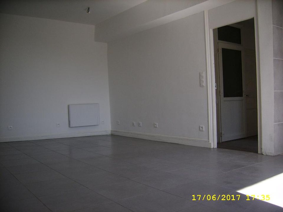 Villa i Neufchâtel-en-Saosnois, Sarthe - foto 1