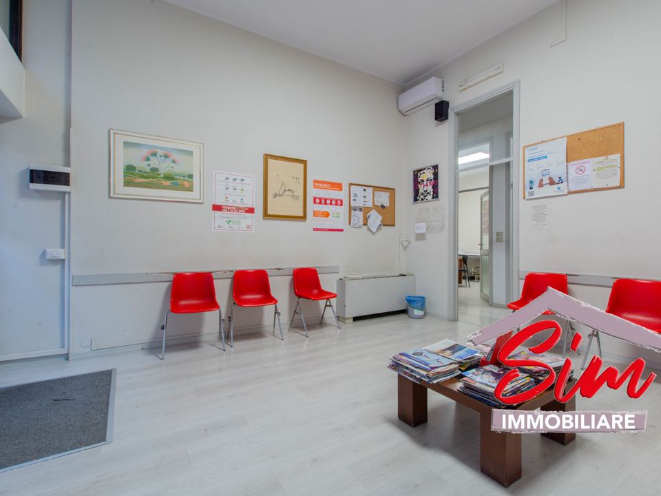 Propriedade comercial em Novara, Novara - foto 2