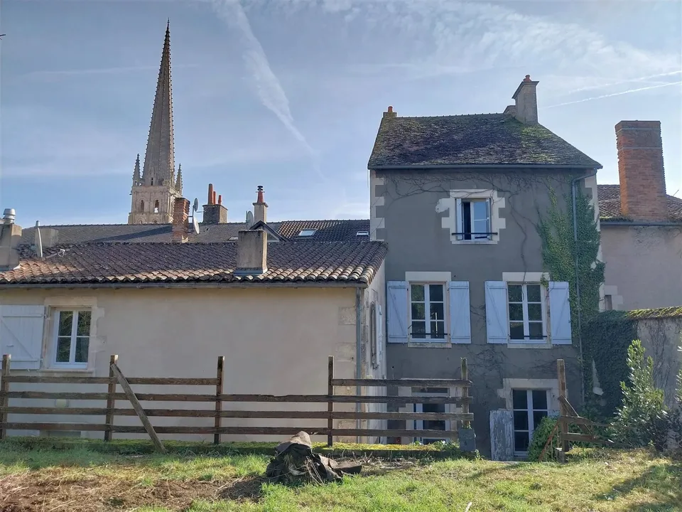 Lejlighed i Saint-Savin, Vienne - foto 3