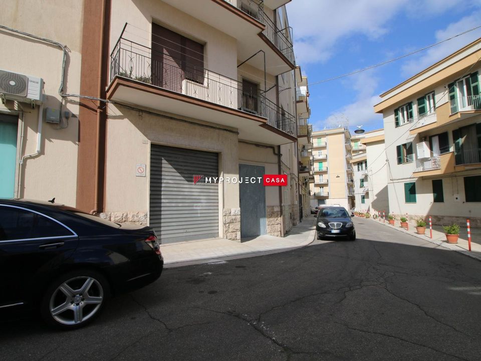 Garage i Martina Franca, Taranto - foto 2