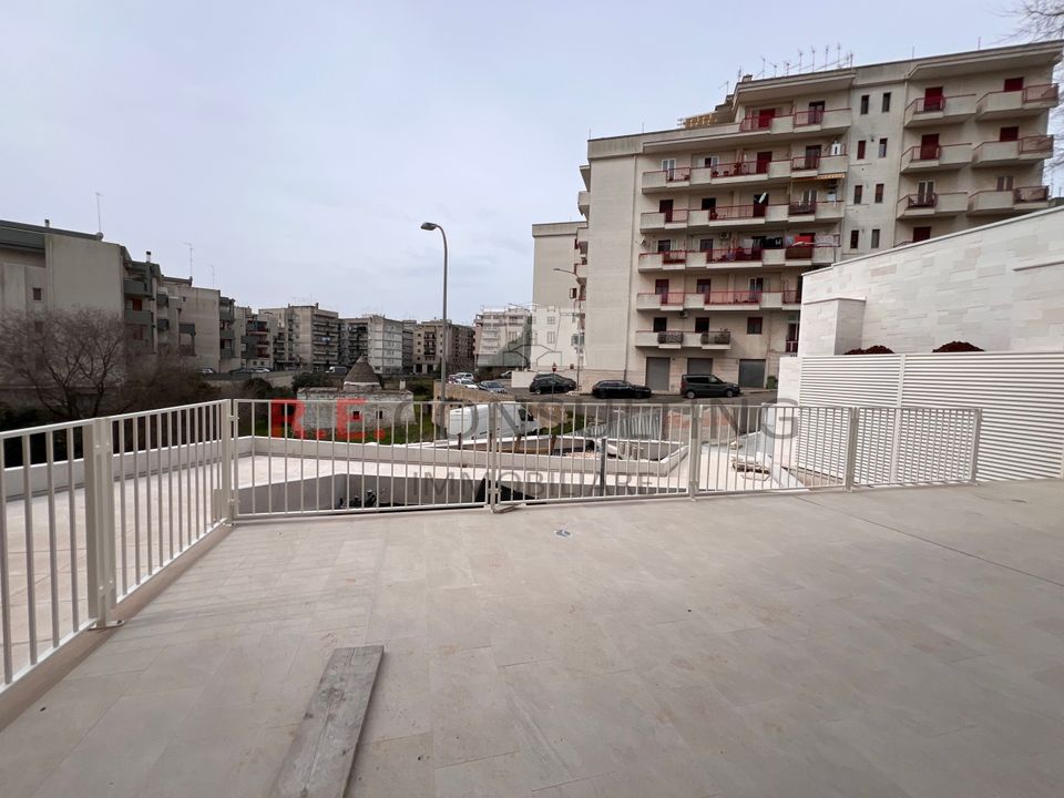 Erhvervsejendom i Martina Franca, Taranto - foto 3