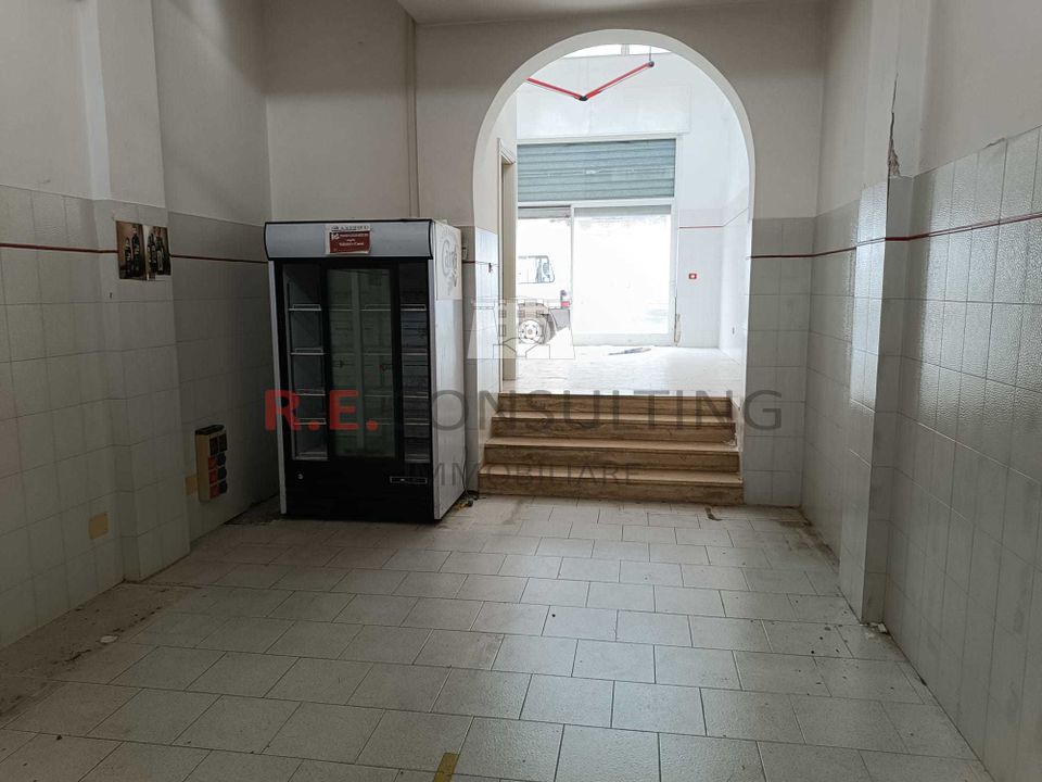 Erhvervsejendom i Locorotondo, Bari - foto 1