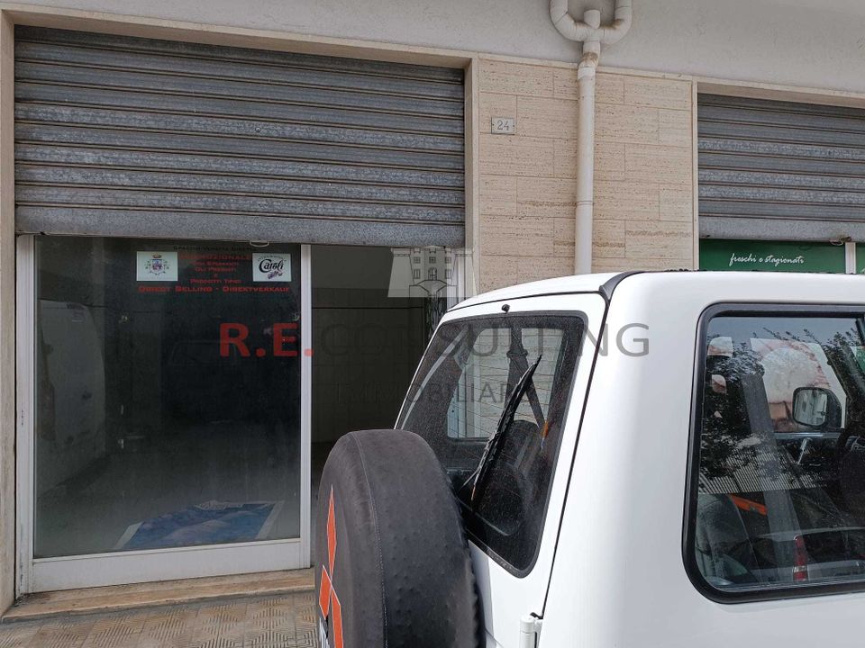 Erhvervsejendom i Locorotondo, Bari - foto 3