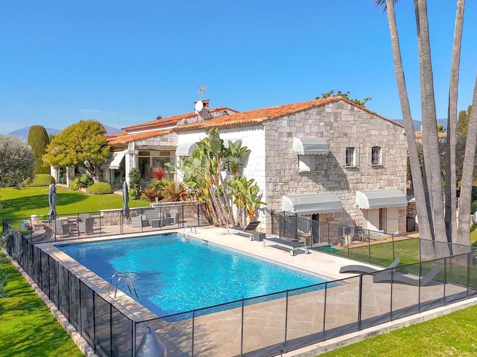 Villa i Nice, Alpes-Maritimes - foto 1