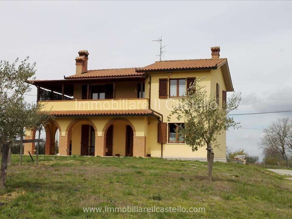 Villa i Castiglione del Lago, Perugia - foto 1