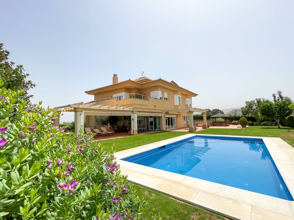 Villa i Antequera, Malaga - foto 2