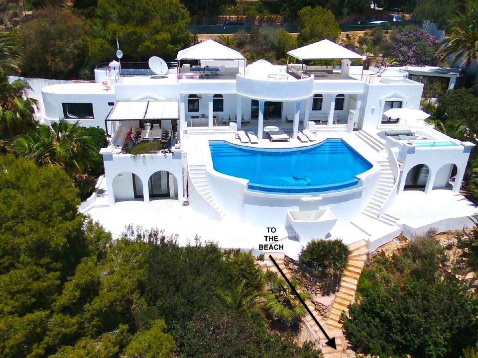 Villa i Cala Jondal, Ibiza - bilde 2