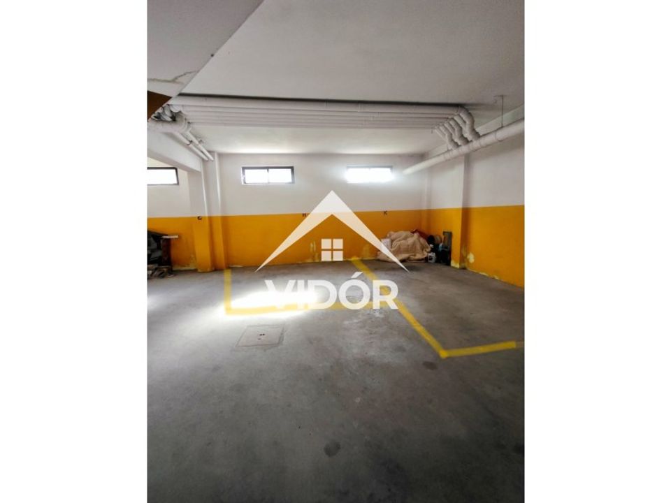 Garage i Fanzeres, Porto - foto 5