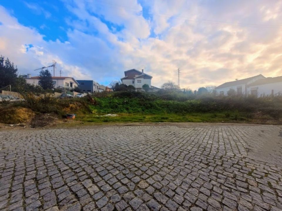 Helårsgrund i Canidelo, Porto - foto 1