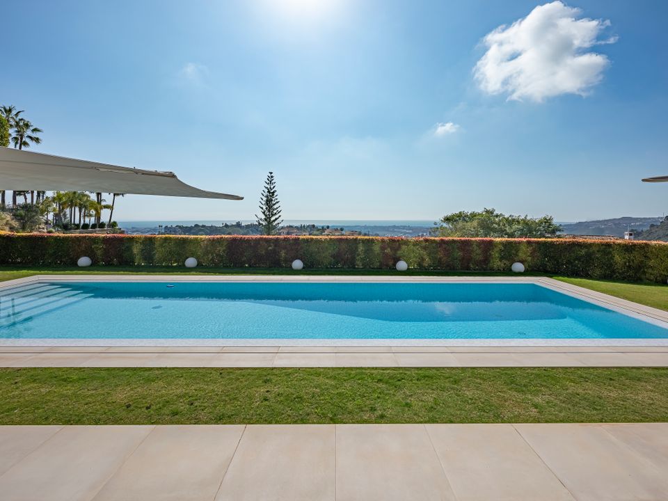 Villa in Los Arqueros, Malaga - foto 4