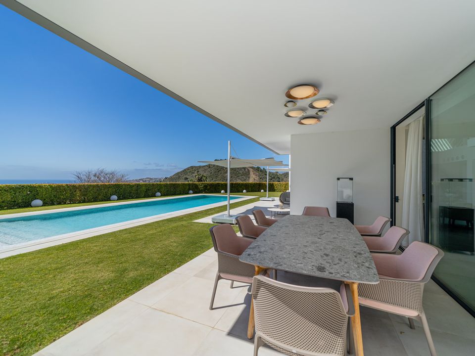 Villa in Los Arqueros, Malaga - foto 5