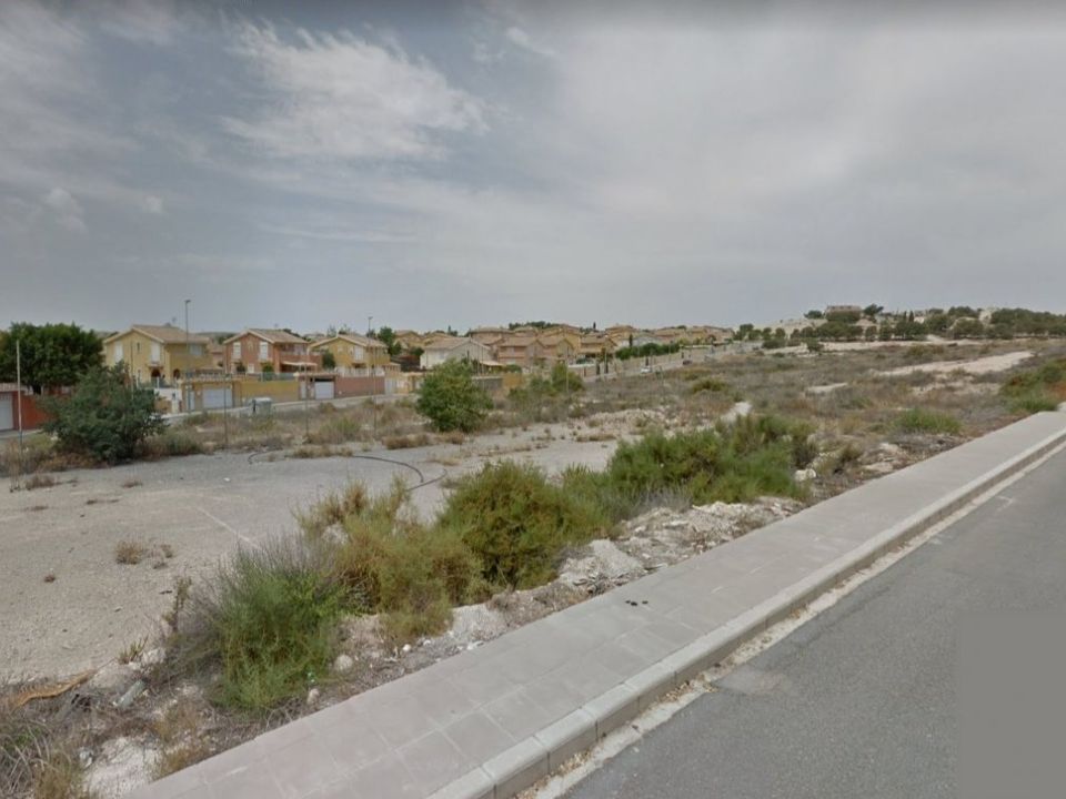 Helårsgrund i Mutxamel, Alicante - foto 1