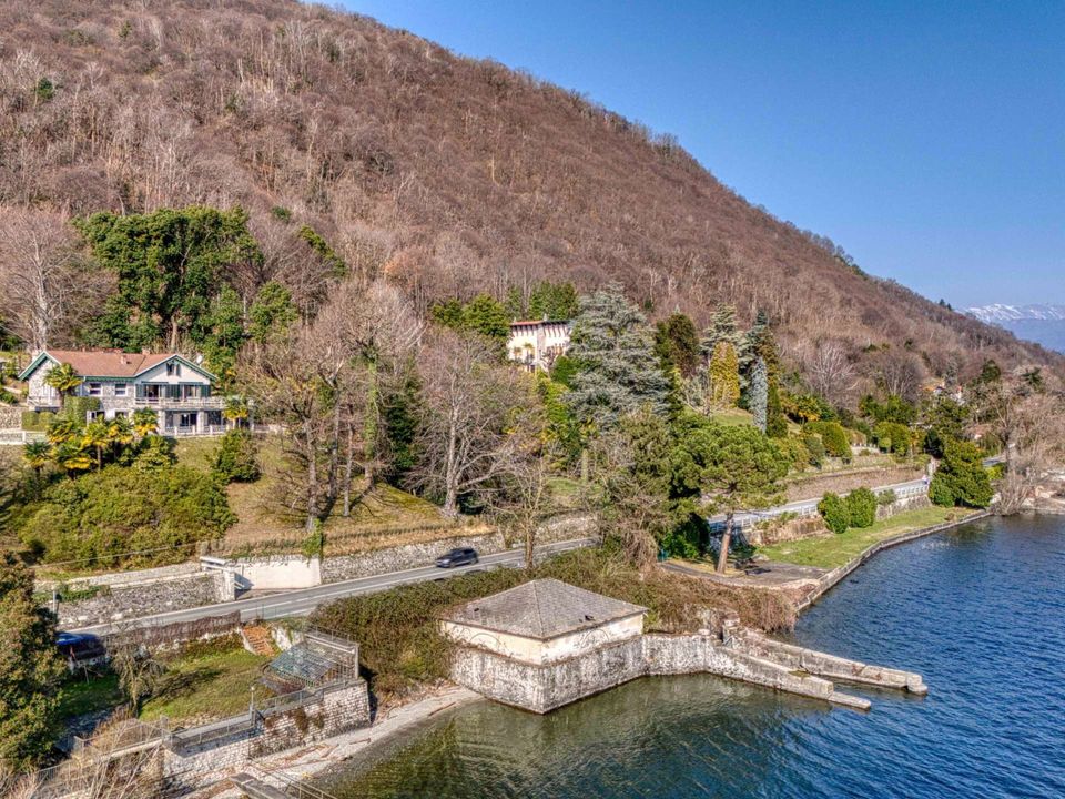 Villa i Belgirate, Verbano Cusio Ossola - foto 1