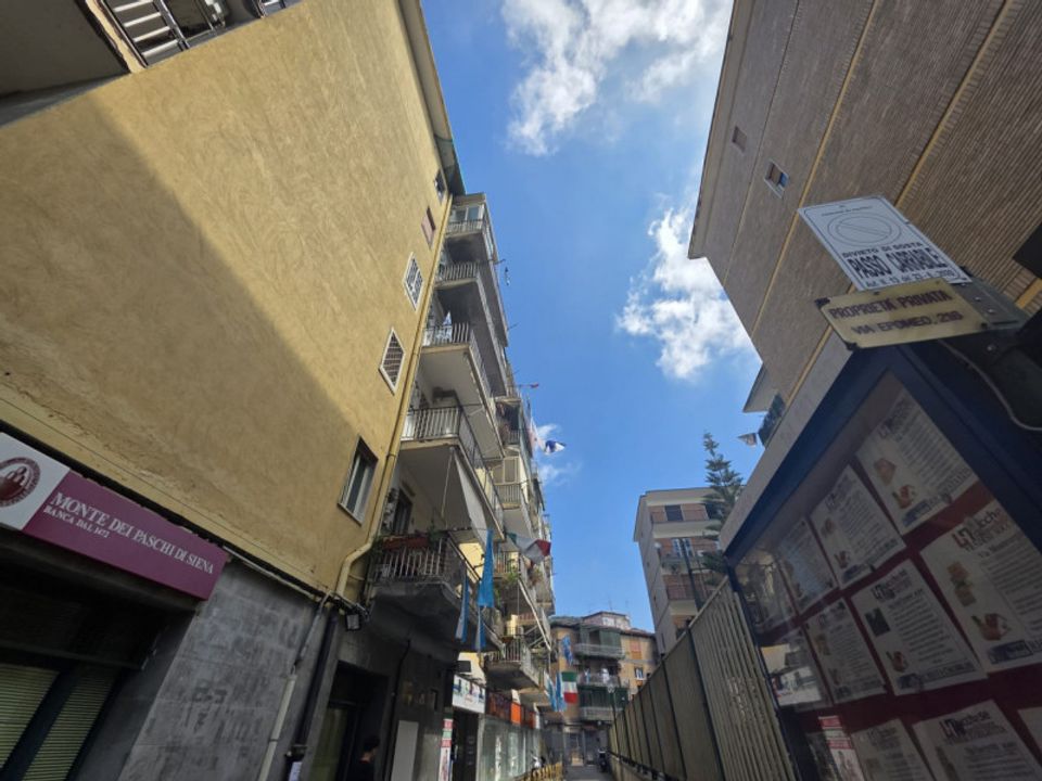 Erhvervsejendom i Naples, Naples - foto 2